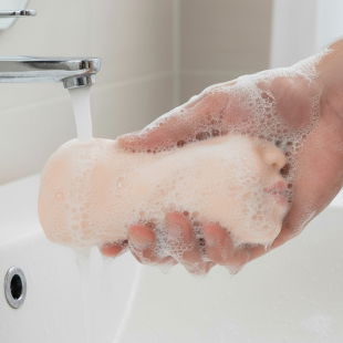 Gebruik een geschikte reiniger